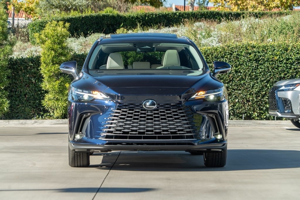 2026 Lexus RX 350h Premium photo 2
