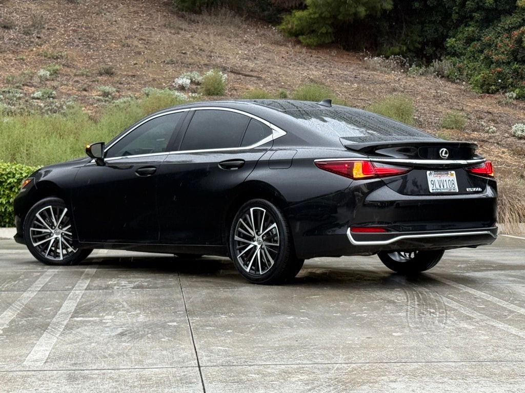 Certified 2024 Lexus ES 300h LUXURY SEDAN