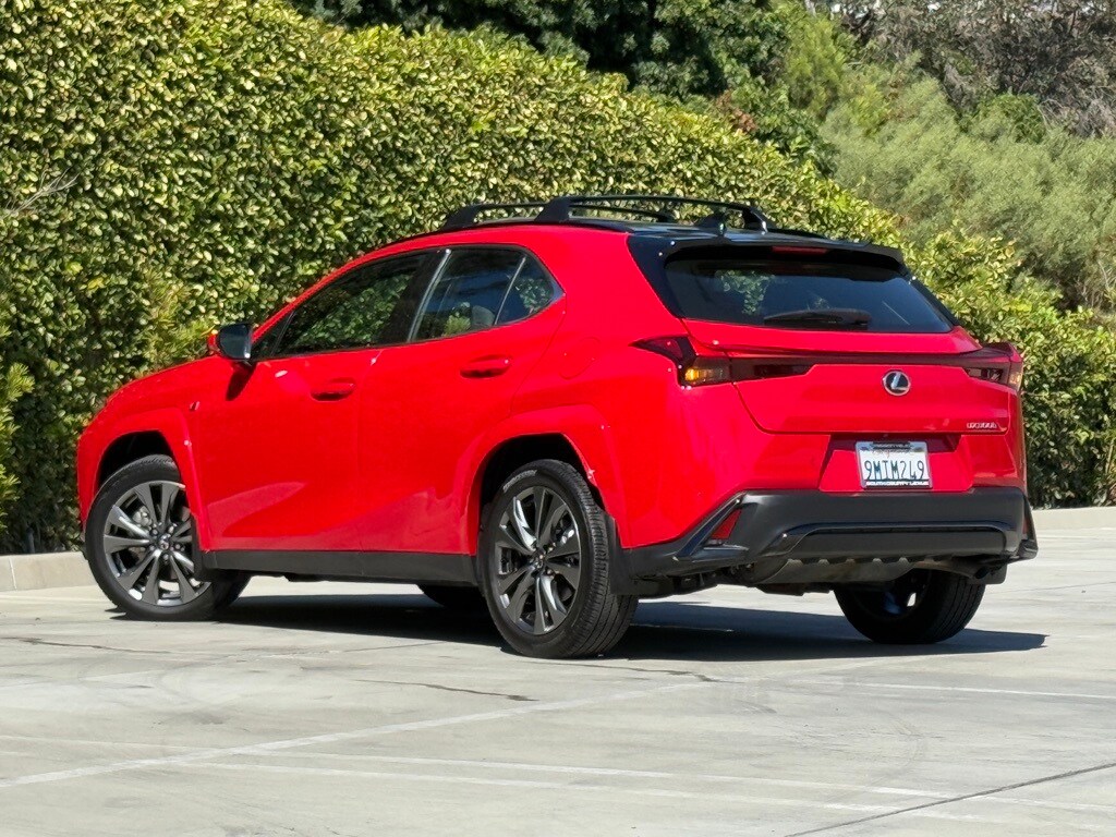 2025 Lexus UX F SPORT Design photo 2