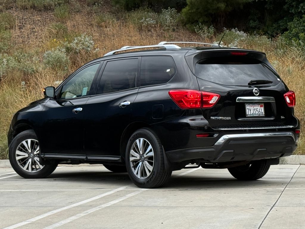 Used 2017 Nissan Pathfinder SL with VIN 5N1DR2MN4HC638976 for sale in Mission Viejo, CA