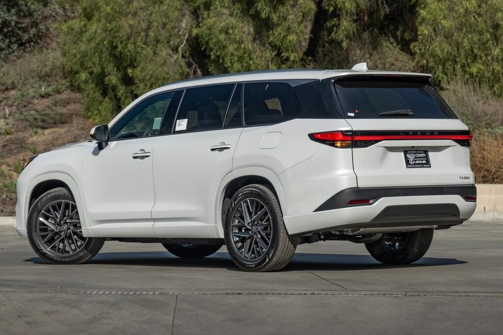 2026 Lexus TX 350 Premium photo 2