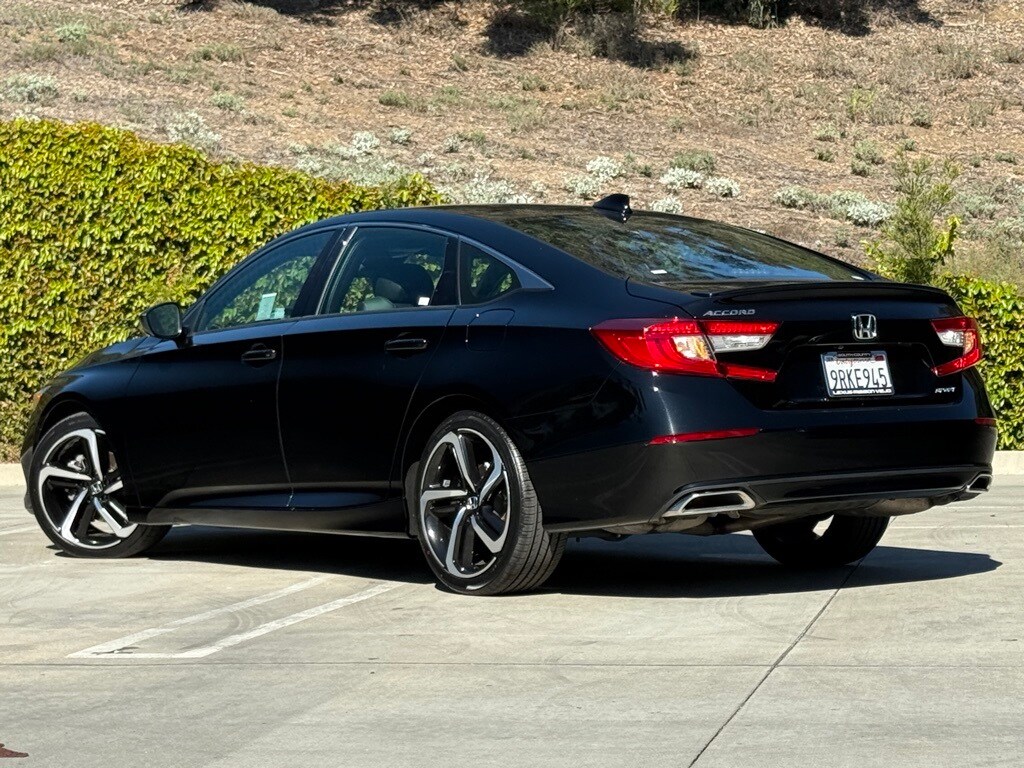 2022 Honda Accord Sport photo 2