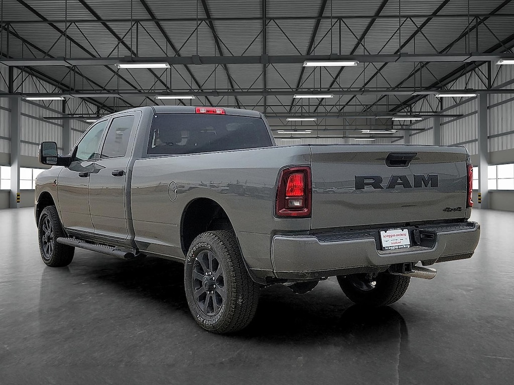 New 2026 Ram 2500 BLACK EXPRESS CREW CAB 4X4 8' BOX Pickup