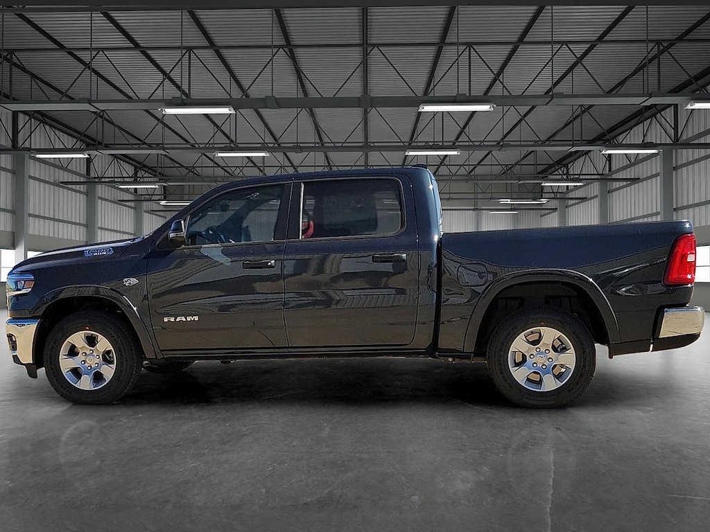 New 2026 Ram 1500 LONE STAR CREW CAB 4X4 5'7 BOX Pickup