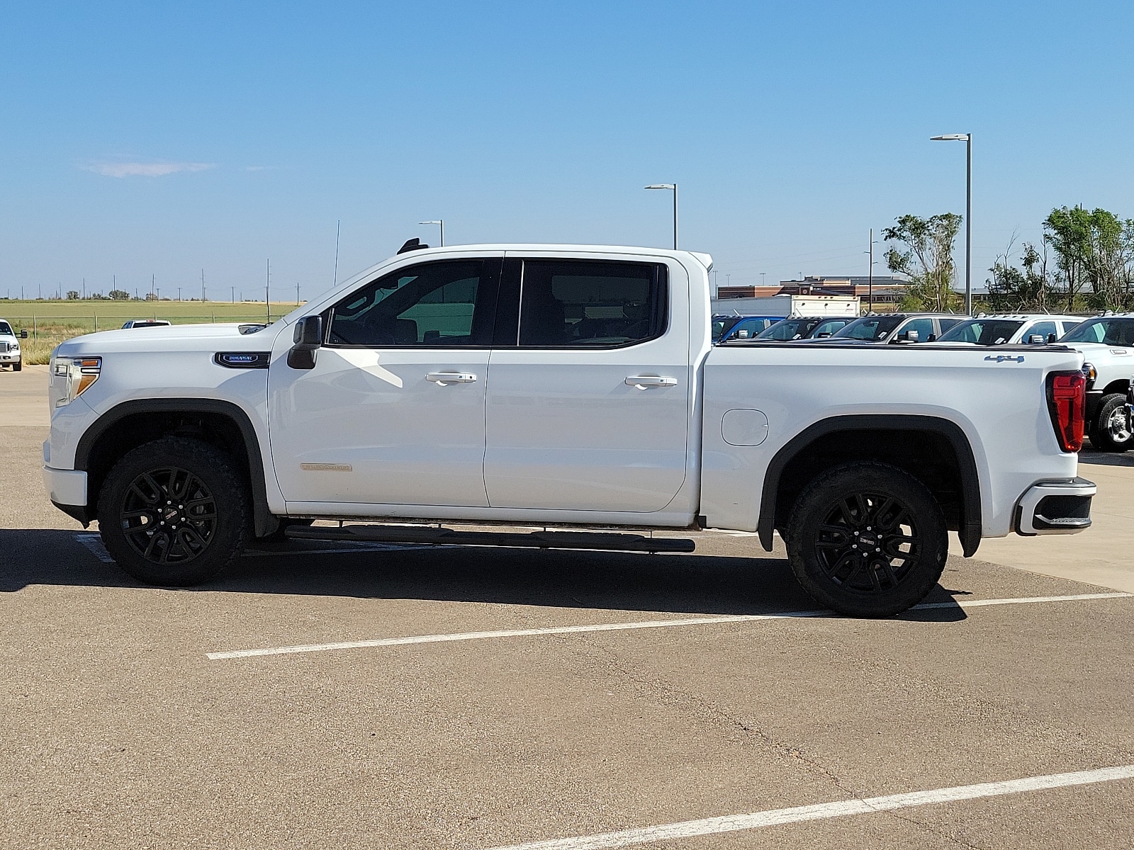 Used 2021 GMC Sierra 1500 Elevation with VIN 3GTU9CET2MG230183 for sale in Levelland, TX