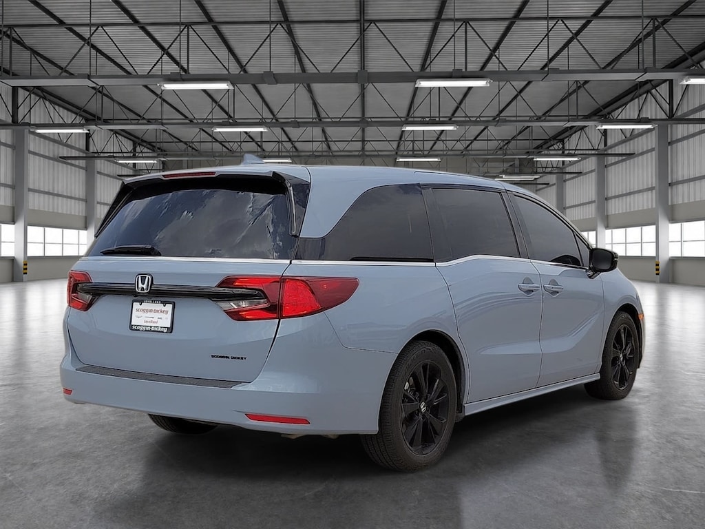 Used 2023 Honda Odyssey Sport Mini-van, Passenger