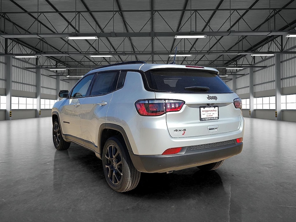 New 2026 Jeep Compass Latitude Sport Utility