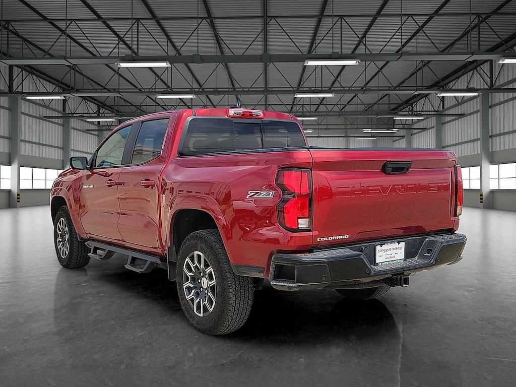 Used 2024 Chevrolet Colorado 4WD Z71 Crew Cab Pickup - Short Bed