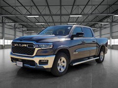 2026 Ram 1500 LONE STAR CREW CAB 4X2 5'7 BOX Pickup