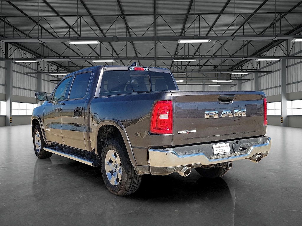 New 2026 Ram 1500 LONE STAR CREW CAB 4X2 5'7 BOX Pickup