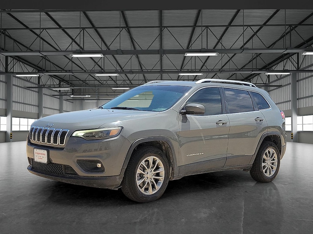 Used 2020 Jeep Cherokee Latitude Plus FWD Sport Utility