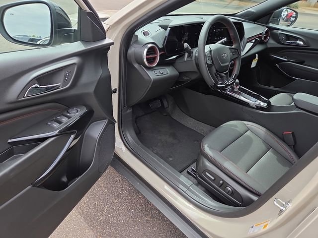 2026 Chevrolet Trax RS - Photo 11