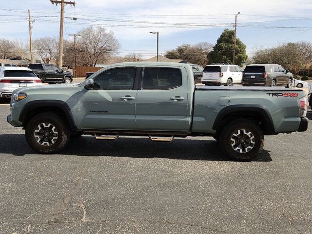 Used 2023 Toyota Tacoma 4WD SR5