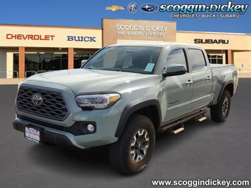Used 2023 Toyota Tacoma 4WD SR5