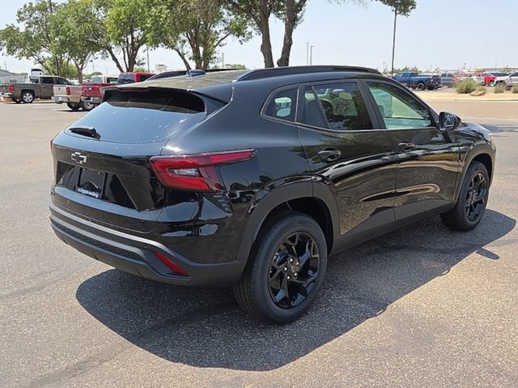 New 2026 Chevrolet Trax LT SUV