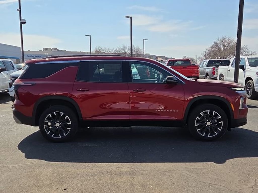New 2026 Chevrolet Traverse LT SUV