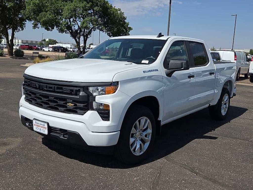 New 2026 Chevrolet Silverado 1500 Custom Truck