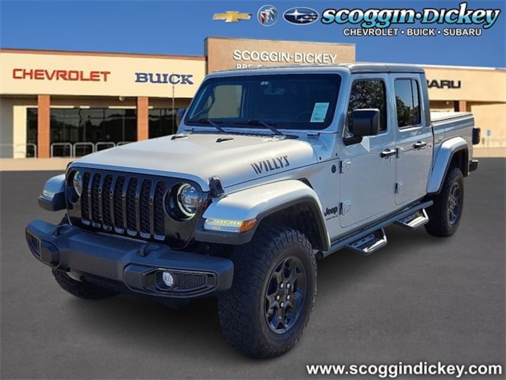 Used 2023 Jeep Gladiator Willys