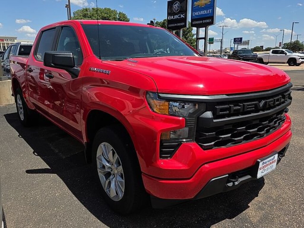 New 2026 Chevrolet Silverado 1500 Custom Truck