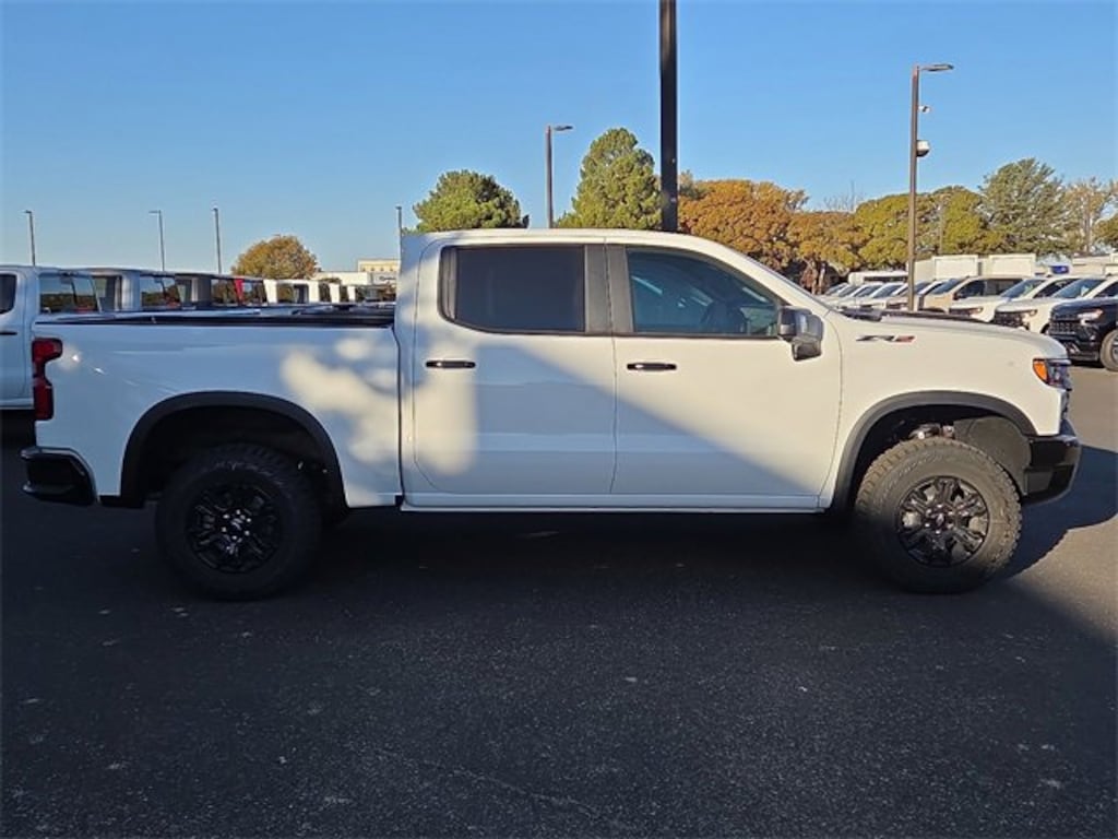 New 2026 Chevrolet Silverado 1500 ZR2 Truck