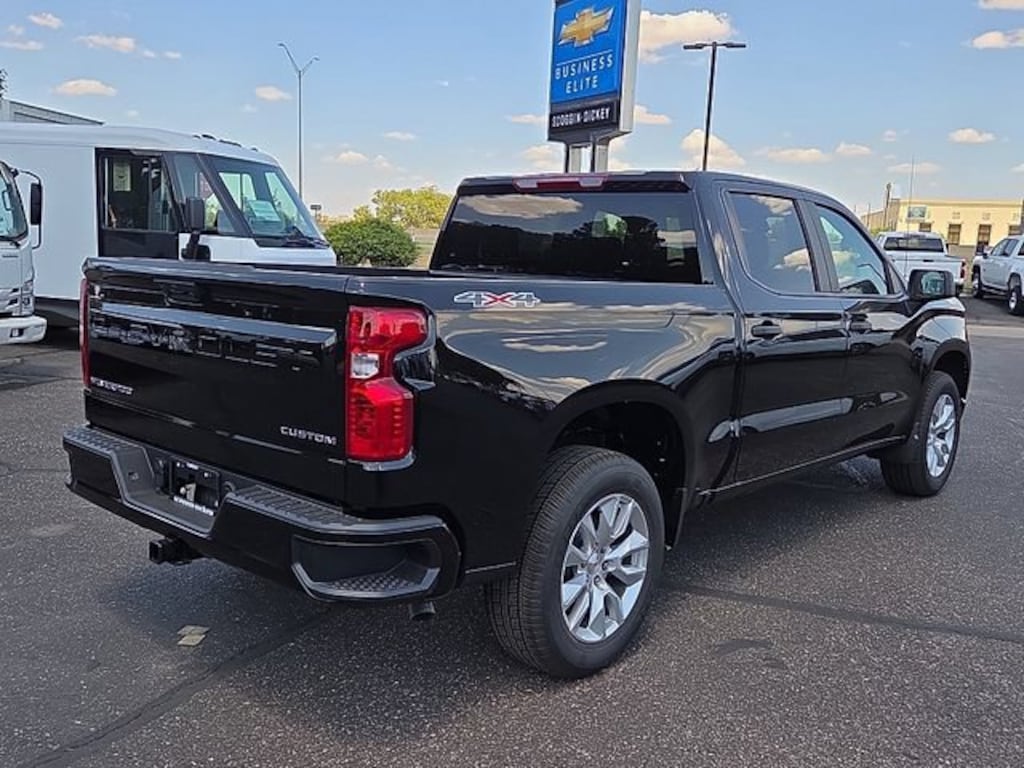 New 2026 Chevrolet Silverado 1500 Custom Truck