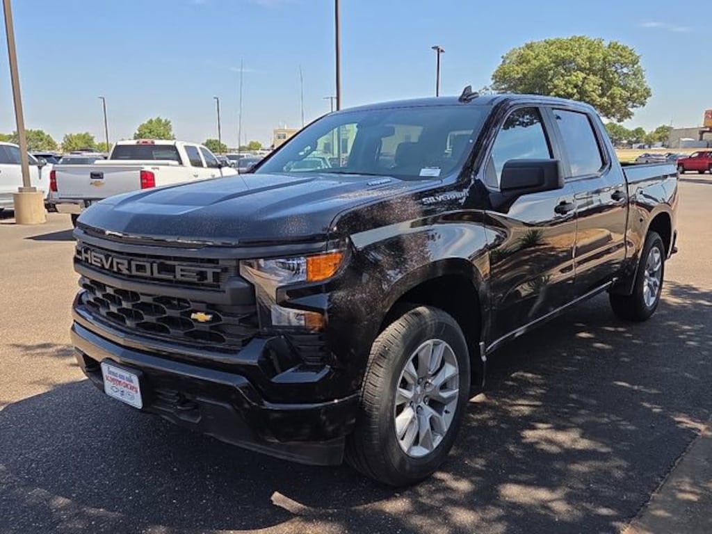 New 2026 Chevrolet Silverado 1500 Custom Truck