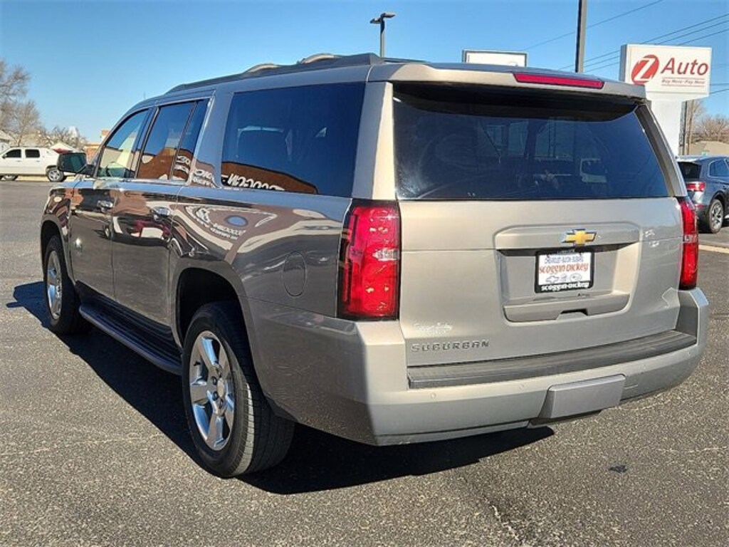 Used 2018 Chevrolet Suburban LT SUV