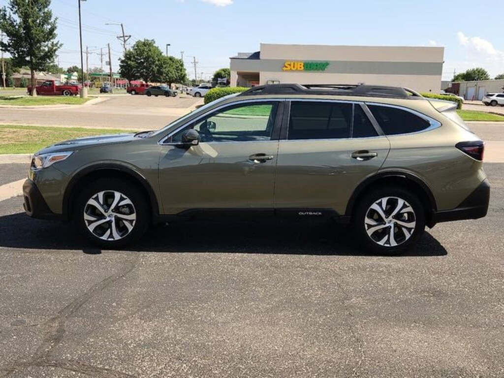 Used 2022 Subaru Outback Limited SUV