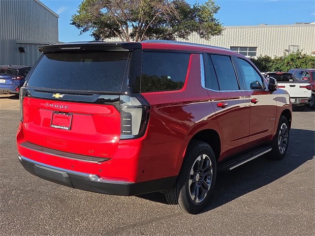 2025 Chevrolet Tahoe LT photo 4