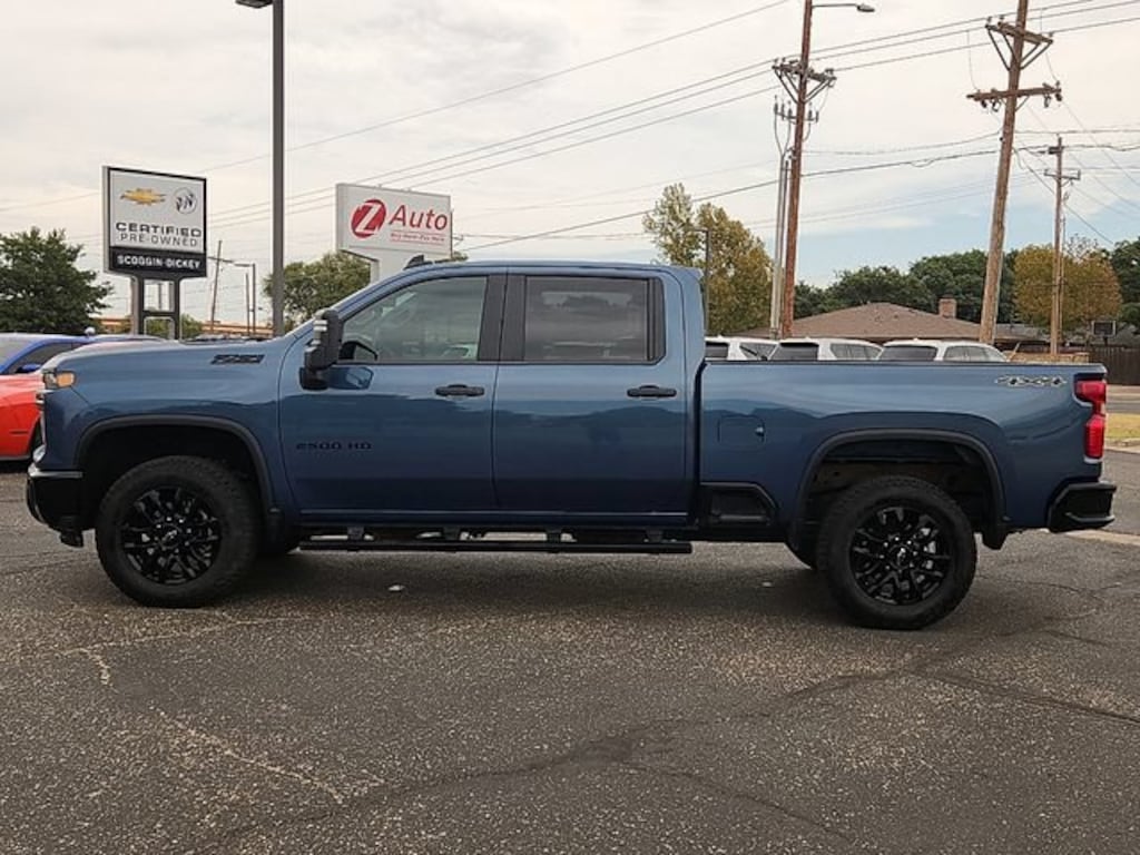 Used 2025 Chevrolet Silverado 2500 HD Custom Truck Crew Cab