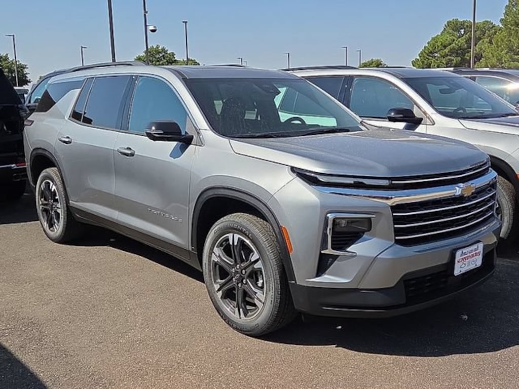 New 2027 Chevrolet Traverse LT SUV