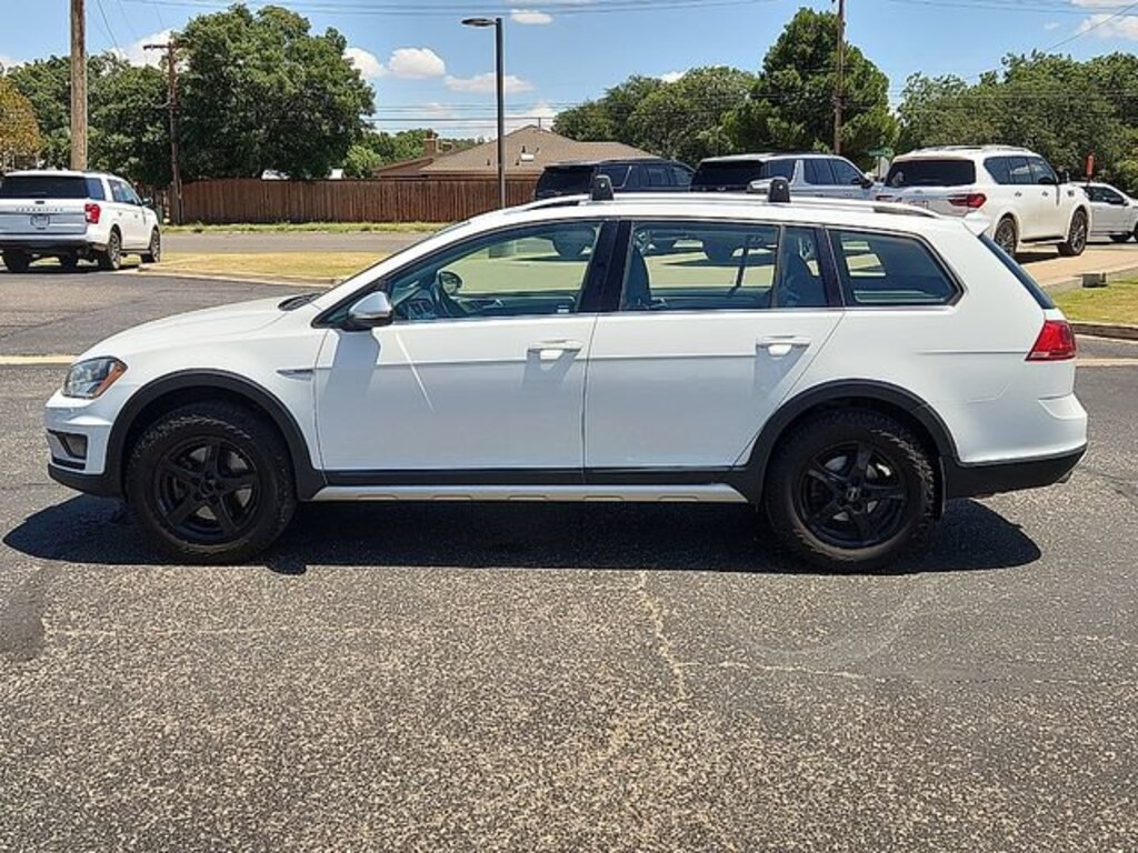 Used 2017 Volkswagen Golf Alltrack TSI S Wagon