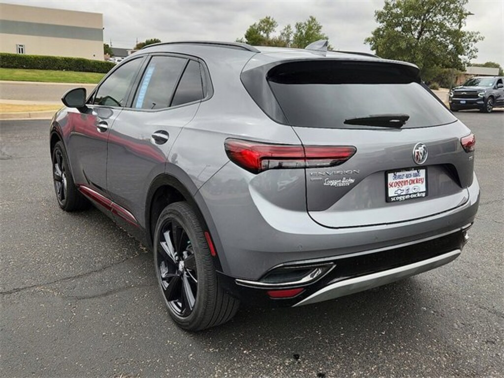 Used 2022 Buick Envision Essence SUV