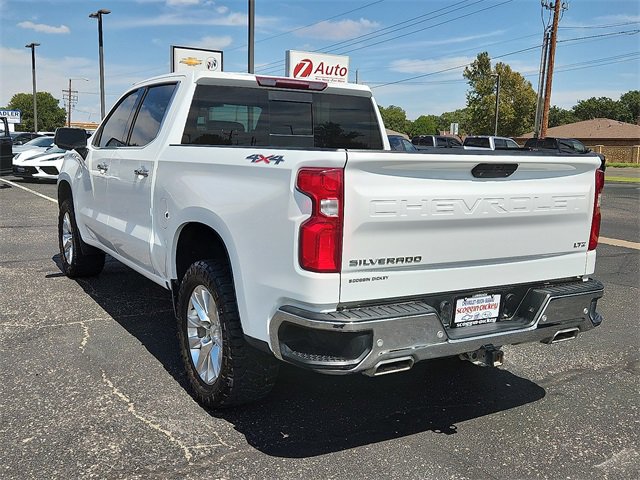 2022 Chevrolet Silverado 1500 LTZ photo 3