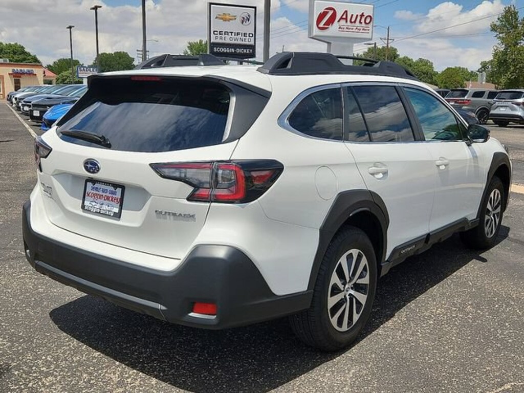 Used 2025 Subaru Outback Premium SUV