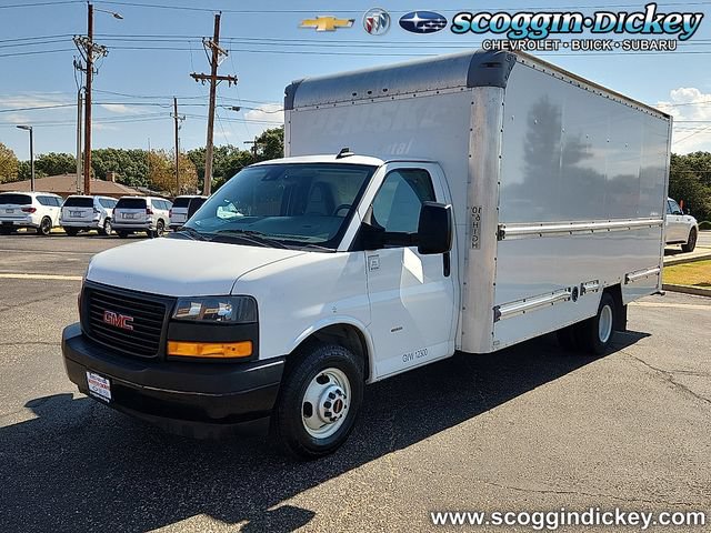 2021 GMC Savana Cutaway