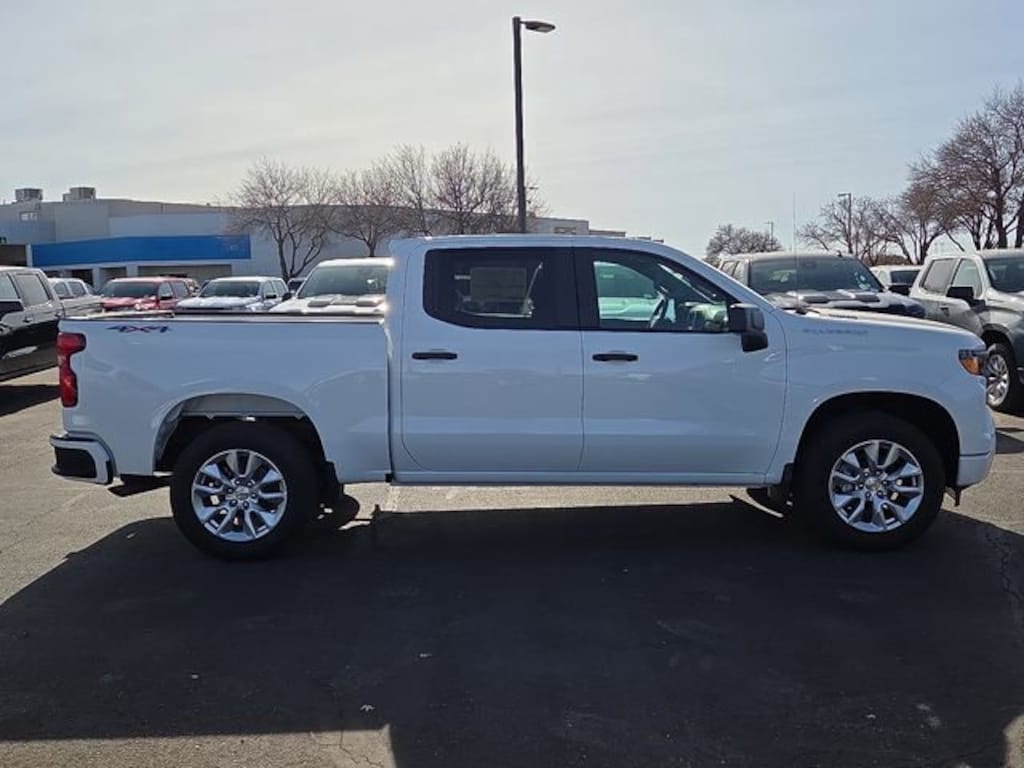 New 2026 Chevrolet Silverado 1500 Custom Truck