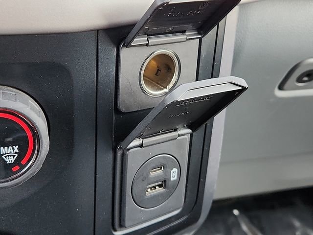 2023 Ford F-150 XLT - Photo 17