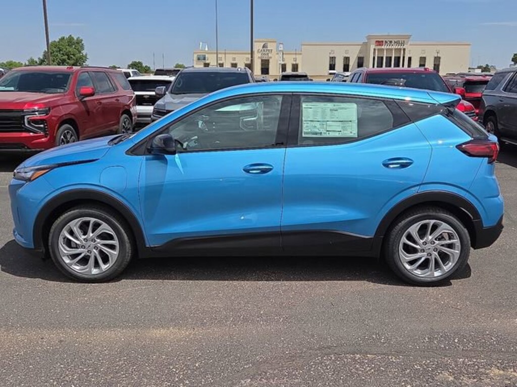 New 2027 Chevrolet Bolt LT SUV