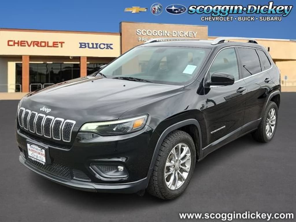 Used 2019 Jeep Cherokee Latitude Plus FWD SUV