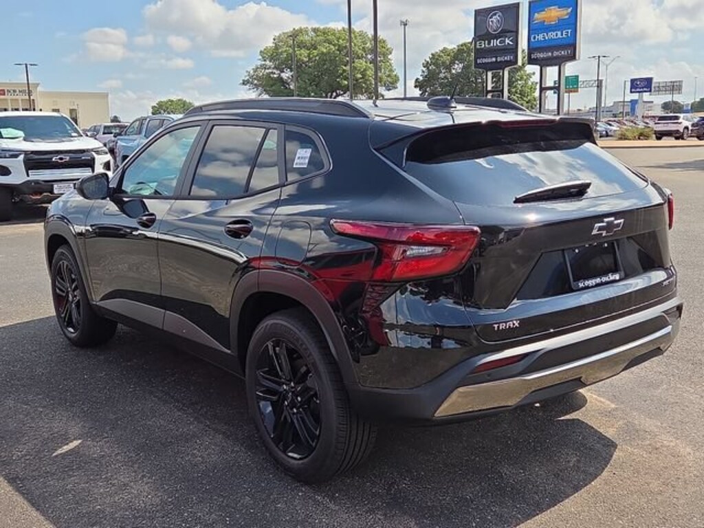 New 2026 Chevrolet Trax Activ SUV