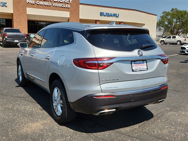 2020 Buick Enclave Essence photo 3