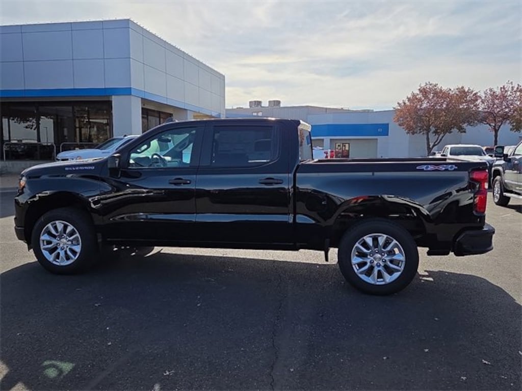New 2026 Chevrolet Silverado 1500 Custom Truck