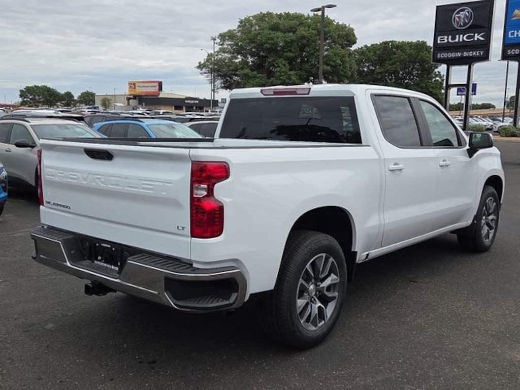 New 2026 Chevrolet Silverado 1500 LT Truck