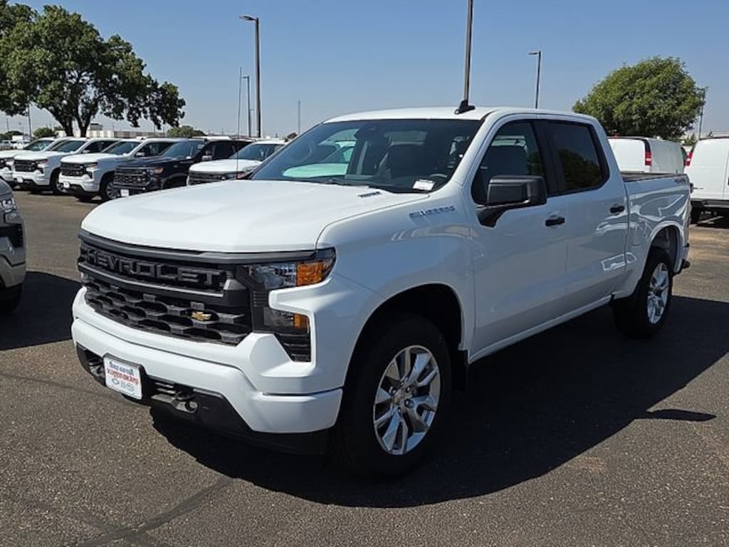 New 2026 Chevrolet Silverado 1500 Custom Truck