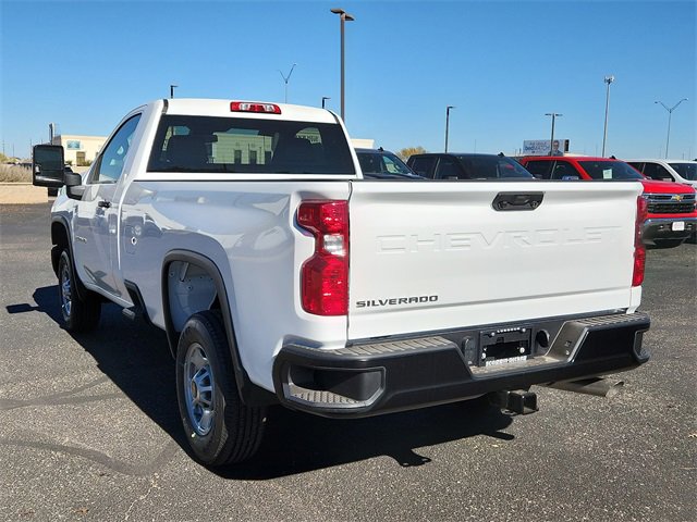 2025 Chevrolet Silverado 2500HD photo 3