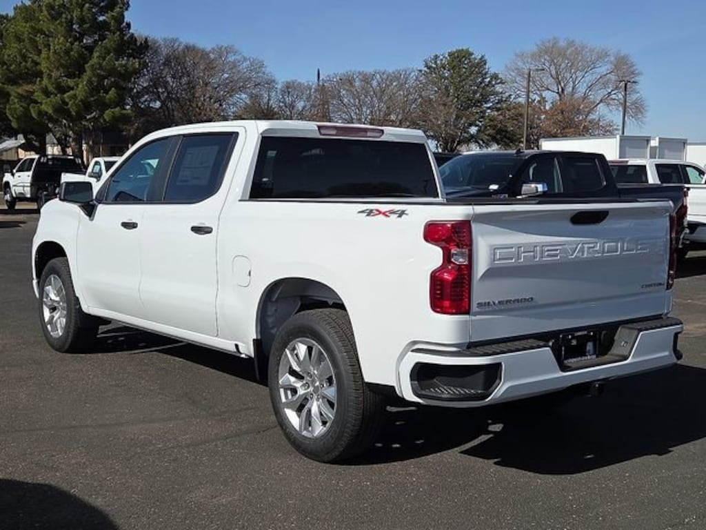 New 2026 Chevrolet Silverado 1500 Custom Truck