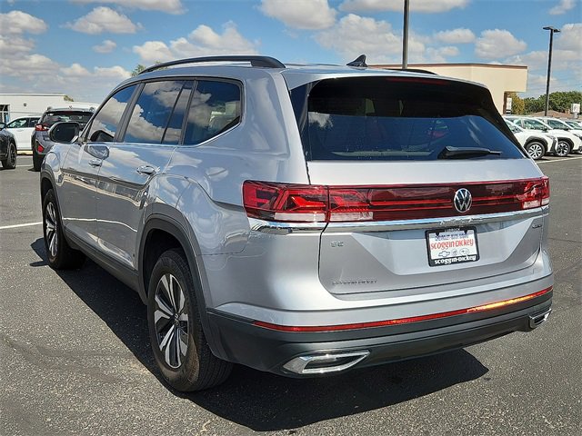 2024 Volkswagen Atlas SE photo 3