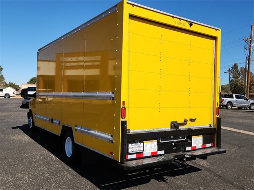 Used 2021 GMC Savana Cutaway 3500 3500 Van 177 Cutaway Van