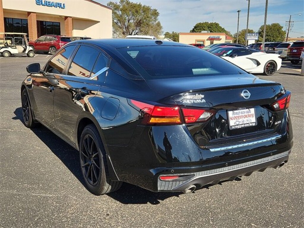 Used 2020 Nissan Altima 2.5 SR